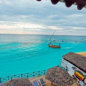 Langi Langi Beach Bungalows